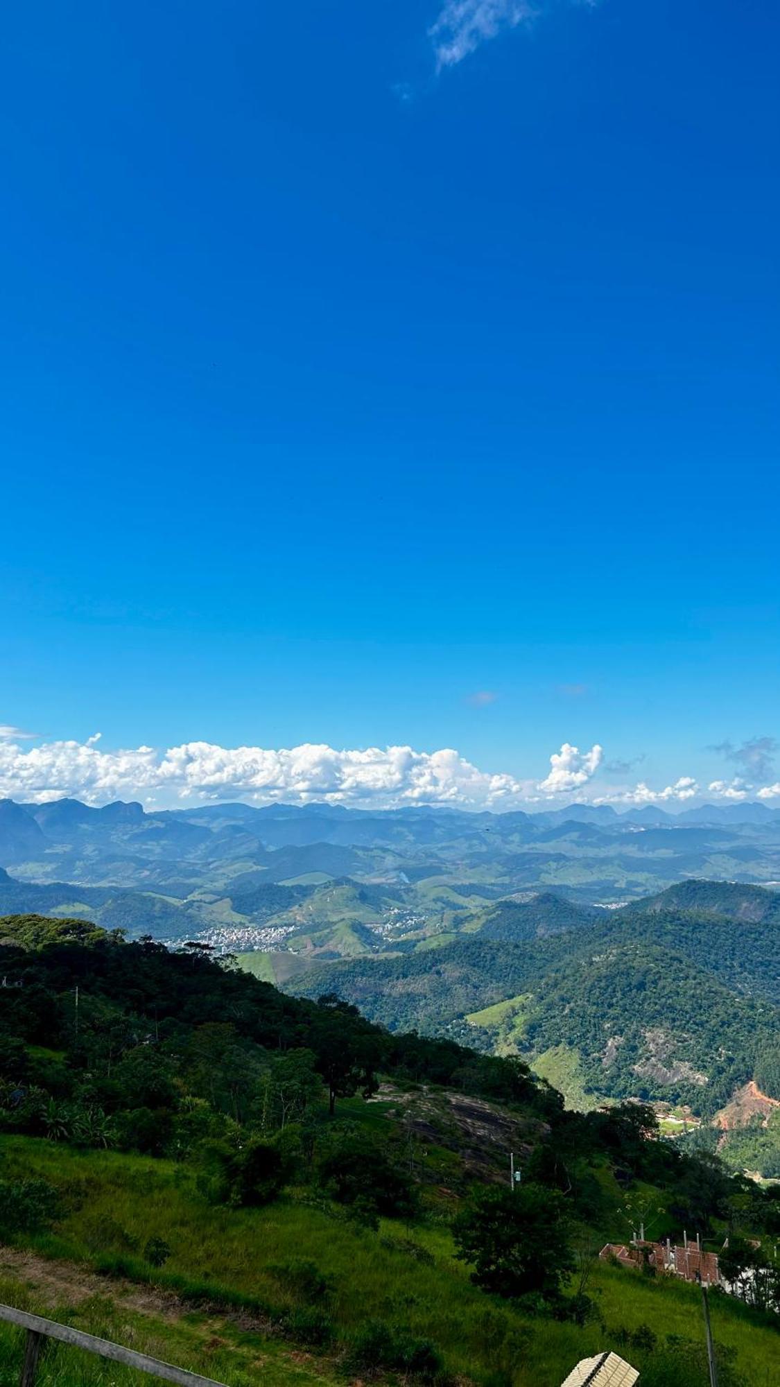 Chapeu Das Montanhas Castelo Exterior photo